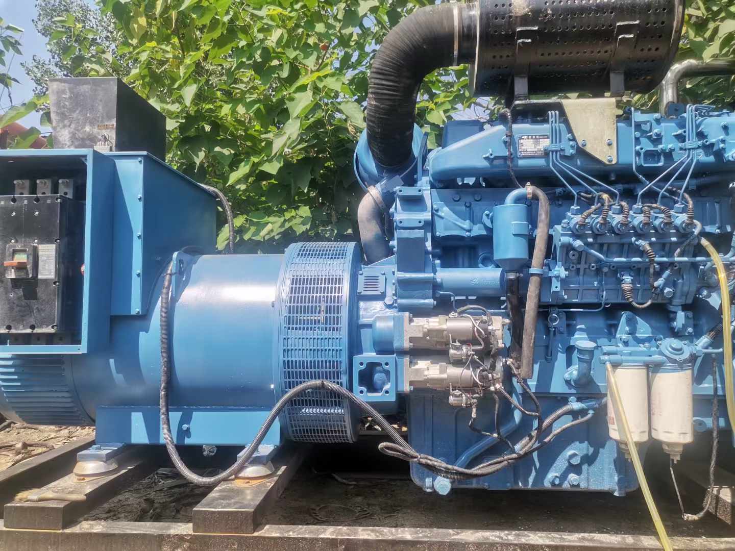 巴音郭楞详细说明降低 800kW 柴油发电机输出电流波动的方法