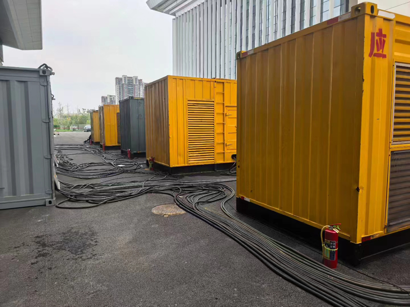 巴音郭楞柴油发电机组冬季保养有哪些注意事项?